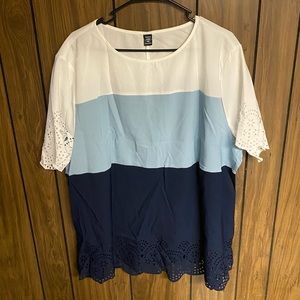 Blue & While Stripped Laser Cut Scalloped Trim Blouse 4x BNWOT